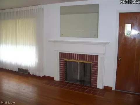 4017 Dover Rd, Youngstown, OH 44511 photo 8