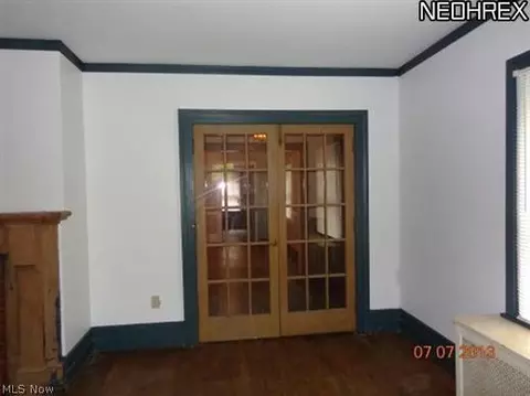 248 6th St, Elyria, OH 44035 photo 8