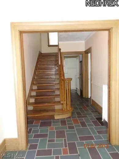 248 6th St, Elyria, OH 44035 photo 4