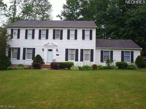 360 Chatham Dr, Aurora, OH 44202 photo 1