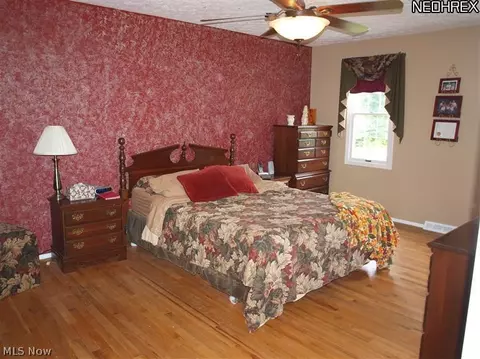 360 Chatham Dr, Aurora, OH 44202 photo 9