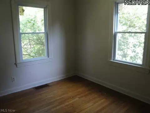 3607 Risher Rd, Youngstown, OH 44511 photo 6