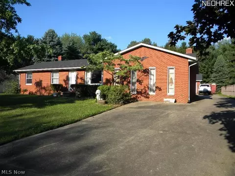 1134 Glenview Dr, Suffield, OH 44260 photo 1
