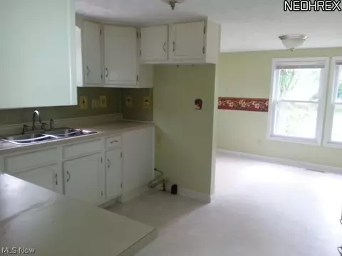 5017 Dunsmore Ave, Ashtabula, OH 44004 photo 20