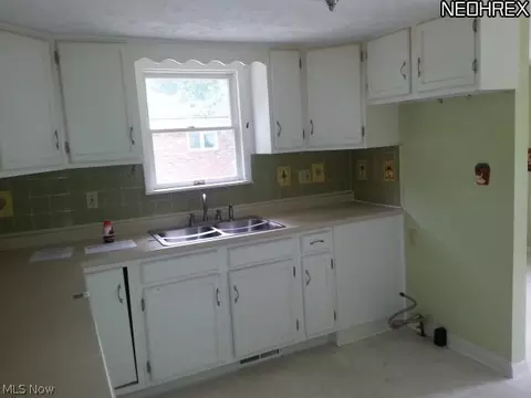 5017 Dunsmore Ave, Ashtabula, OH 44004 photo 19