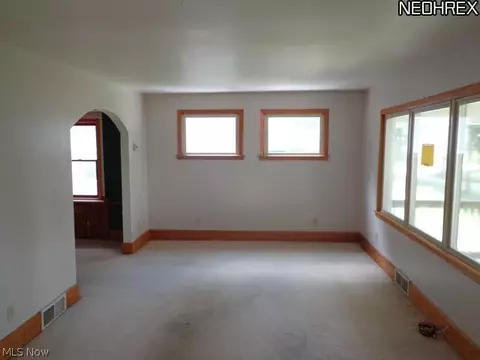 1848 Java Ave, Akron, OH 44305 photo 8