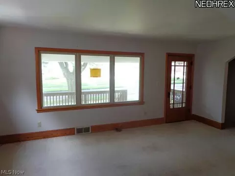 1848 Java Ave, Akron, OH 44305 photo 7