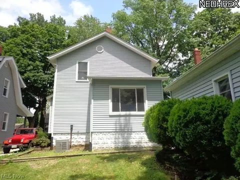 1848 Java Ave, Akron, OH 44305 photo 3