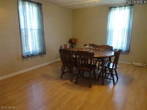 110 Union Ave, Dover, OH 44622 photo 5