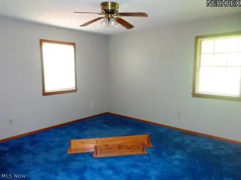 115 Poolside Ln, Dover, OH 44622 photo 12