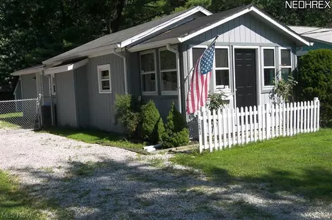 1293 Beech St, Willoughby, OH 44094 photo 1