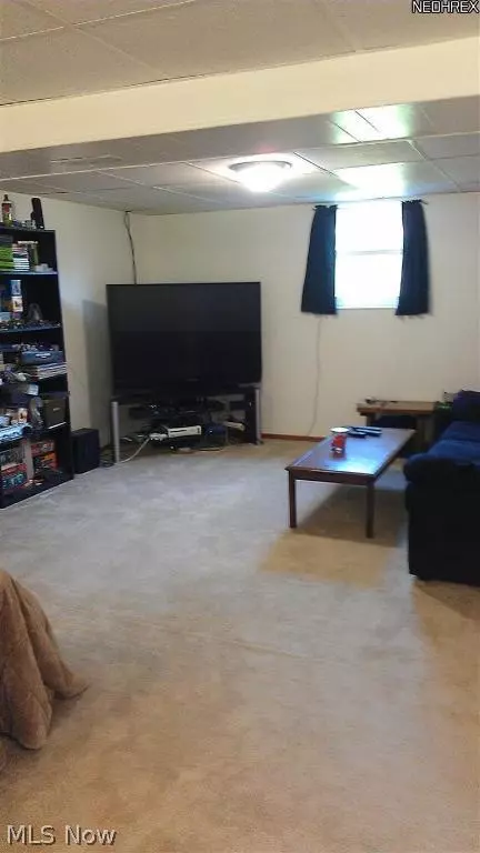 516 Seneca Dr, Dover, OH 44622 photo 7