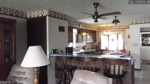 27182 Lakeside Dr, Beloit, OH 44609 photo 8