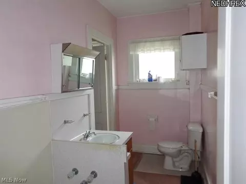 200 E 2nd St, Dover, OH 44622 photo 5