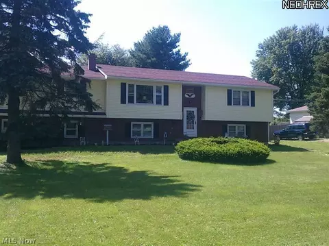 3001 Chapel Rd, Ashtabula, OH 44004 photo 1