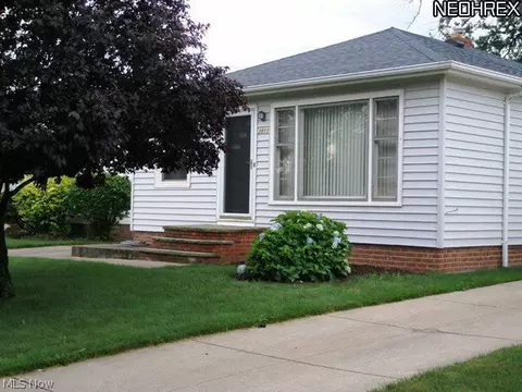 2811 Stanfield Dr, Parma, OH 44134 photo 1