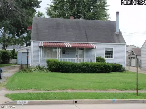 506 Elm St, Struthers, OH 44471 photo 1