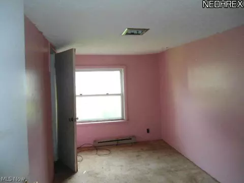 2310 Wright Rd, Akron, OH 44320 photo 16