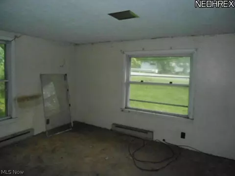 2310 Wright Rd, Akron, OH 44320 photo 17