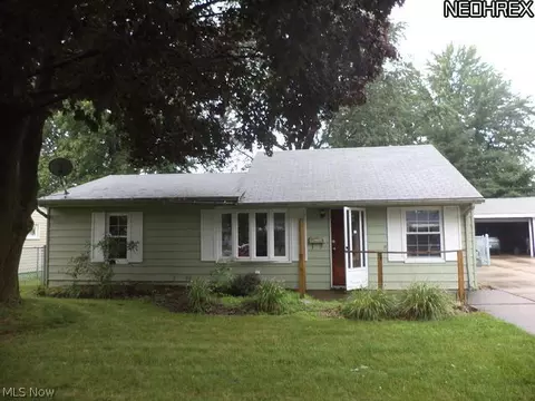 866 Oak St, Elyria, OH 44035 photo 1
