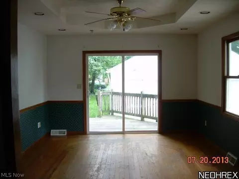 294 E 238th St, Euclid, OH 44123 photo 3