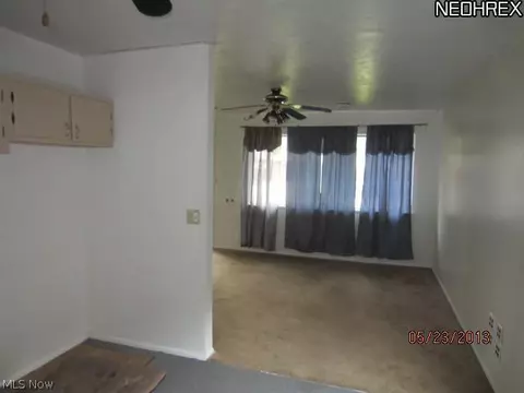 479 Walnut Dr, Berea, OH 44017 photo 10