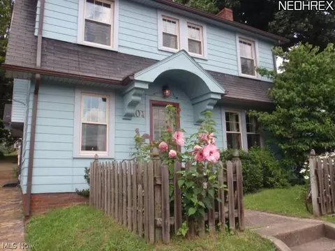 104 Lincoln Way W, Minerva, OH 44657 photo 1