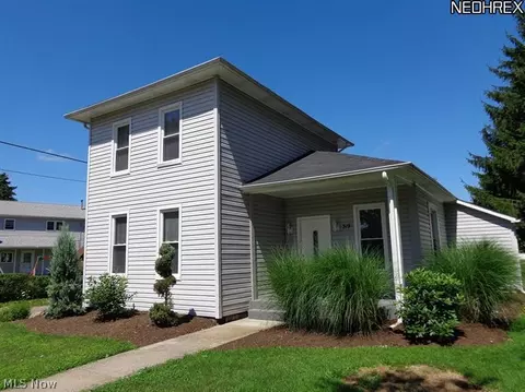 319 E 5th St, Dover, OH 44622 photo 1