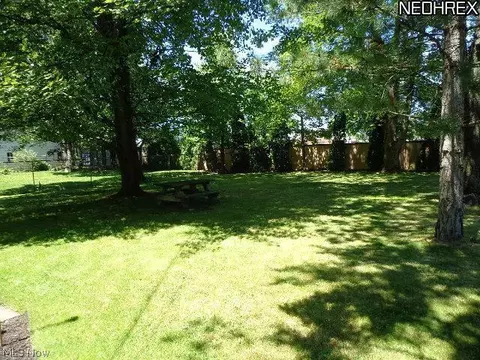 33565 Baldwin Rd, Solon, OH 44139 photo 25