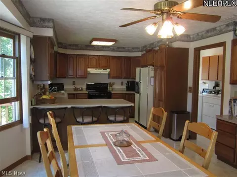 7541 Kellogg Rd, Concord, OH 44077 photo 2