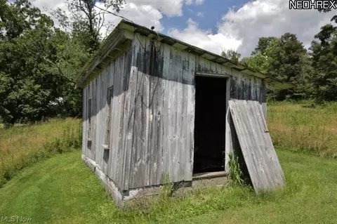 8350 Center Rd, Philo, OH 43771 photo 17
