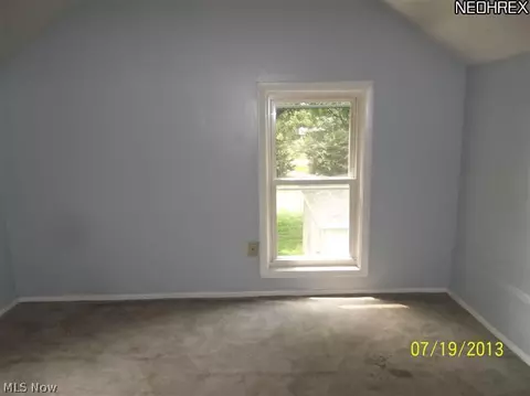 110 Maple Ave, Creston, OH 44217 photo 12