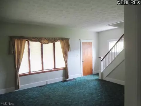 110 Franklin Ave, Elyria, OH 44035 photo 5