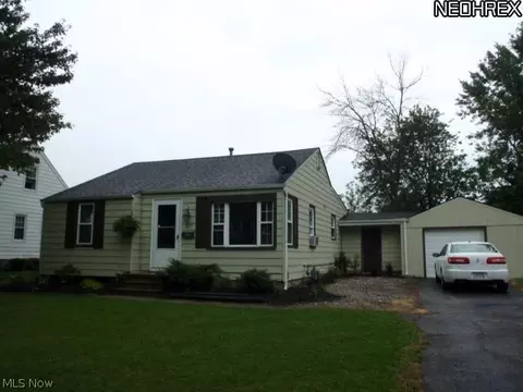 227 Dowd Rd, Elyria, OH 44035 photo 1