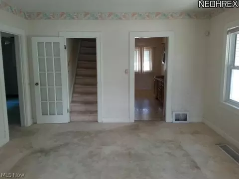 424 E 200th St, Euclid, OH 44119 photo 18