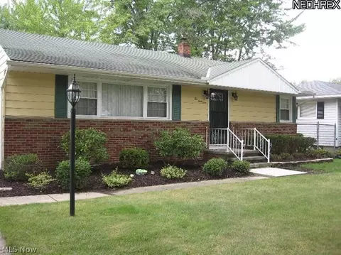 1045 Westshore Dr, Ashtabula, OH 44004 photo 16