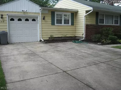 1045 Westshore Dr, Ashtabula, OH 44004 photo 15