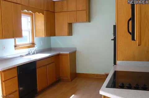 7021 Jefferson Rd, Ashtabula, OH 44004 photo 2