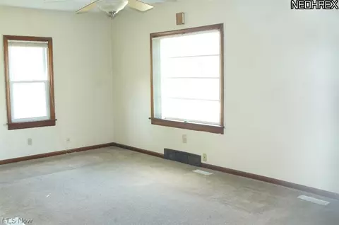 7021 Jefferson Rd, Ashtabula, OH 44004 photo 3
