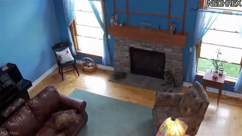8033 Pinehurst Dr, Willoughby, OH 44094 photo 9