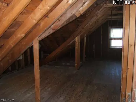 30100 Robert St, Wickliffe, OH 44092 photo 13