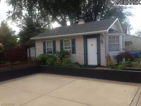 113 Williams St, Huron, OH 44839 photo 8