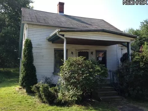 1136 E Harmon Rd, Ashtabula, OH 44004 photo 2