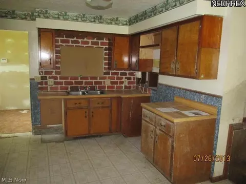1399 Ormond Ave, Madison, OH 44057 photo 3