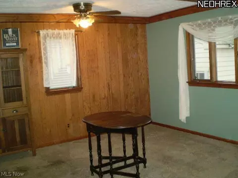 3941 Sylvia Ln, Youngstown, OH 44511 photo 9