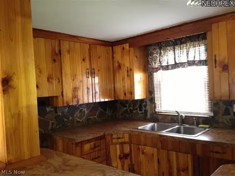 3059 Blair Ave, Ashtabula, OH 44004 photo 6