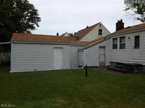 3059 Blair Ave, Ashtabula, OH 44004 photo 4