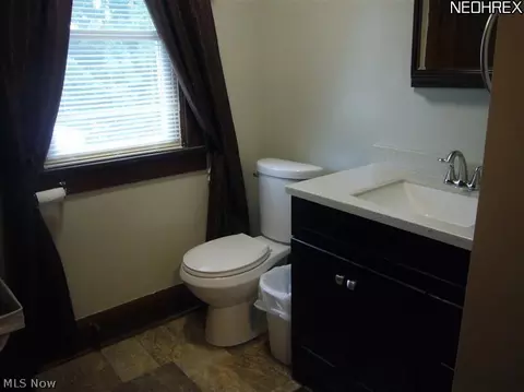 18101 Derr Ave, Beloit, OH 44609 photo 9