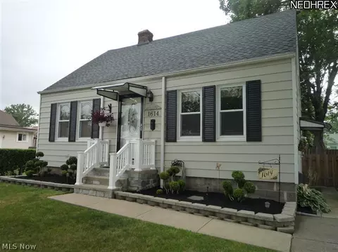 1614 Mapledale Rd, Wickliffe, OH 44092 photo 20
