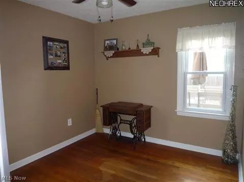 1614 Mapledale Rd, Wickliffe, OH 44092 photo 12